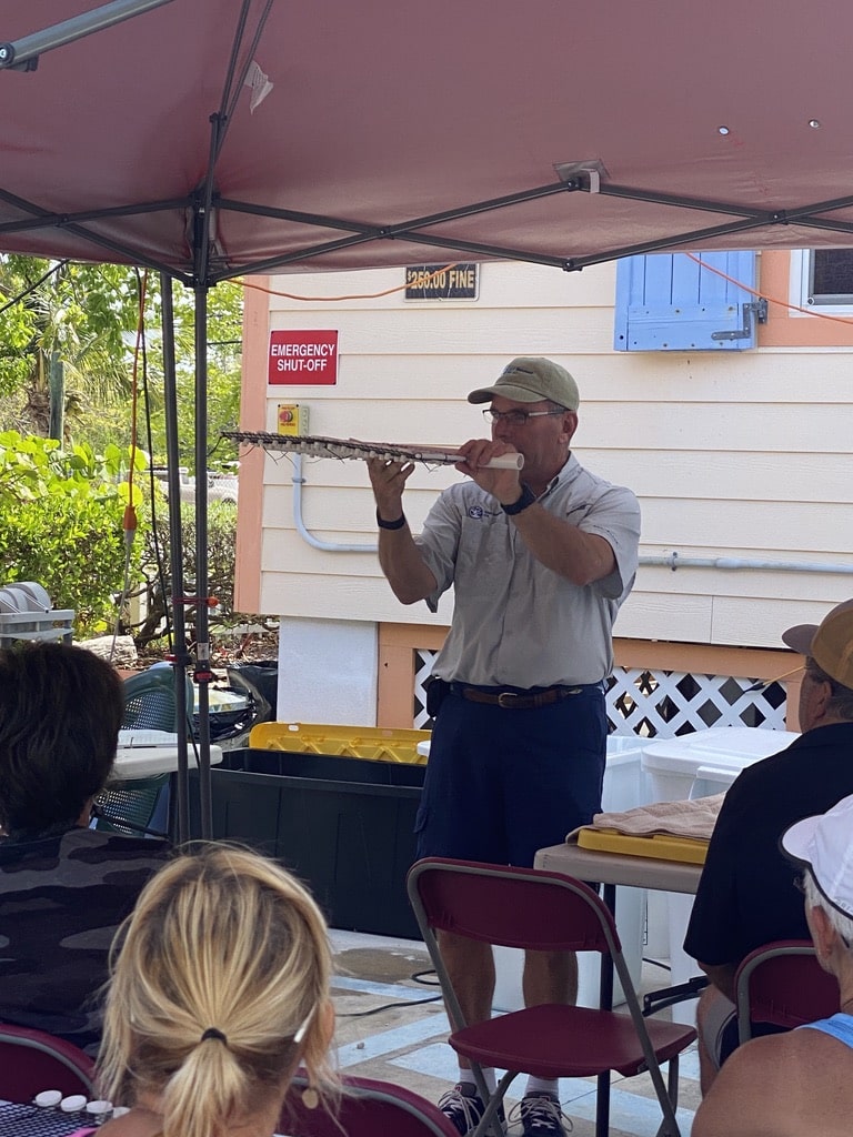 Coral Program 1 B20BEDD4 CC51 45B7 A5F3 E279646D8EA2 1 105 c